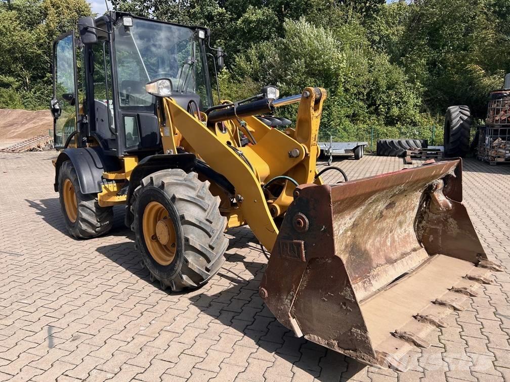 CAT 908M Radlader Pás carregadoras de rodas
