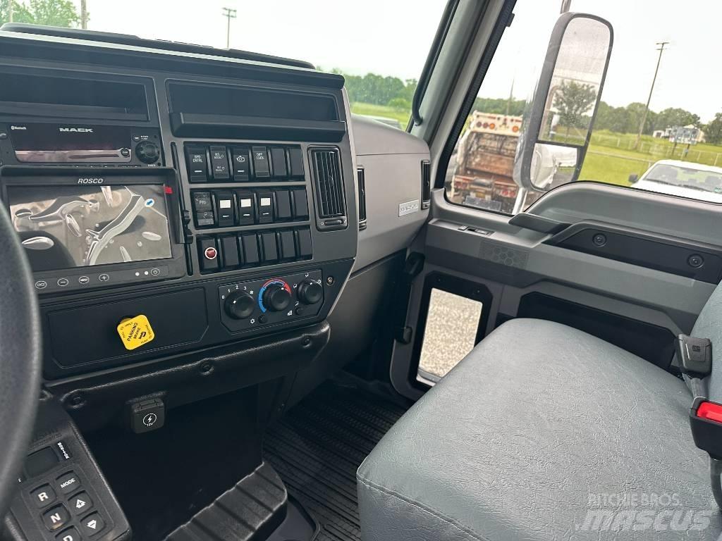 Mack MD7 Camiões de lixo