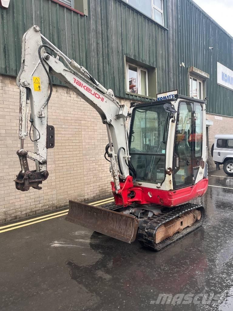 Takeuchi TB 228 Mini Escavadoras <7t
