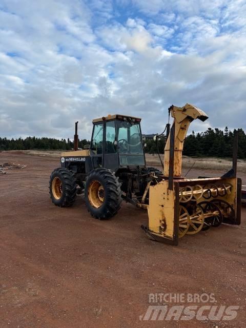 New Holland 9030 Tratores Agrícolas usados