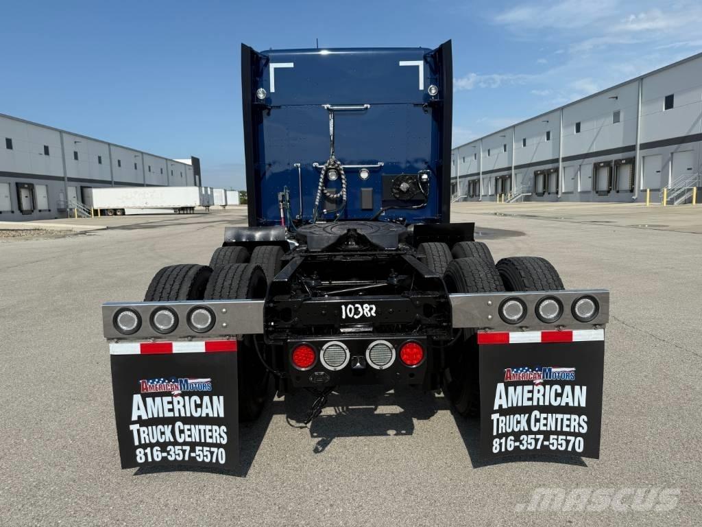 Kenworth W 990 Tractores (camiões)