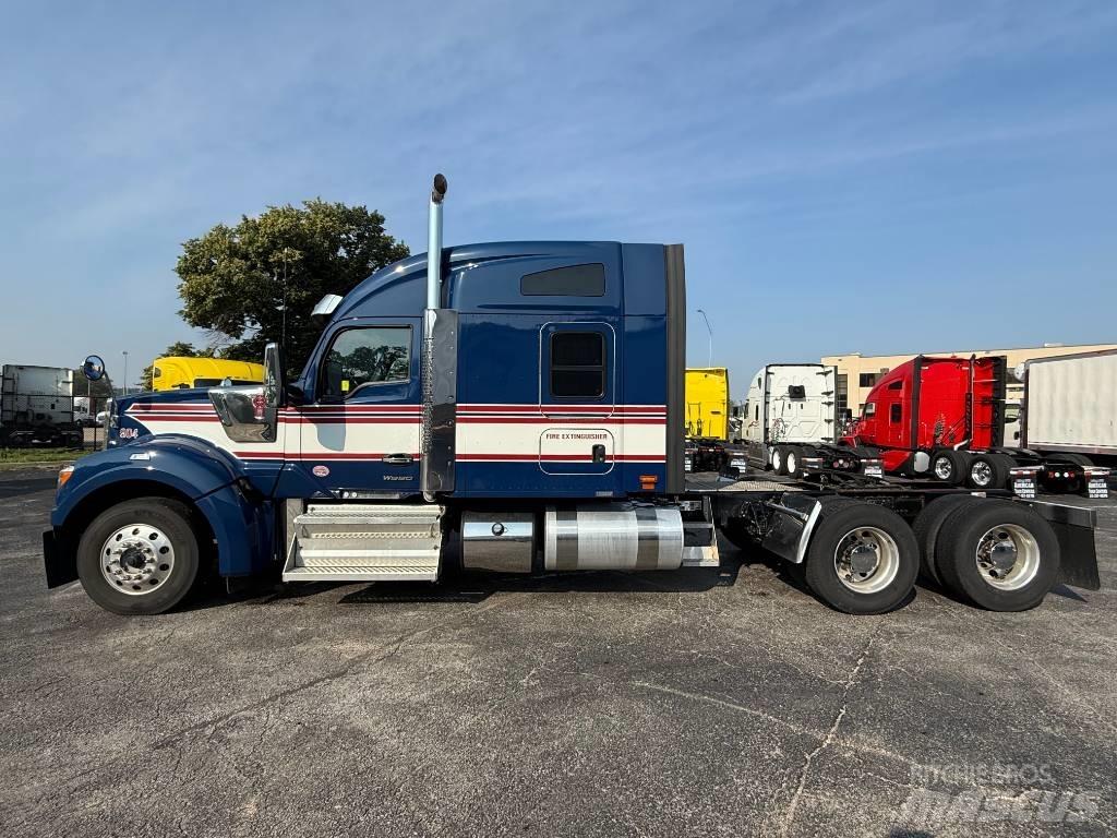 Kenworth W 990 Tractores (camiões)