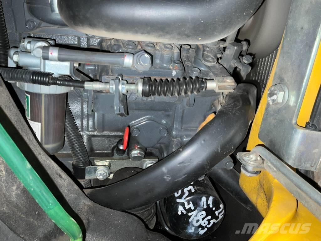 Komatsu PC 16 R-3 Mini Escavadoras <7t