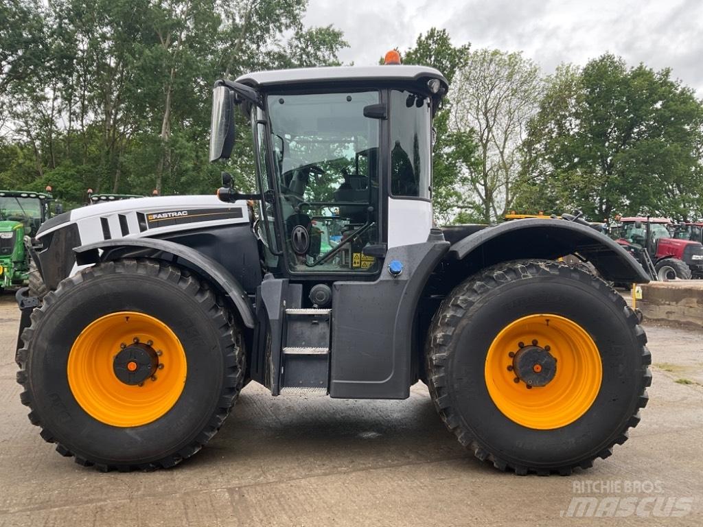 JCB Fastrac 4220 Tratores Agrícolas usados