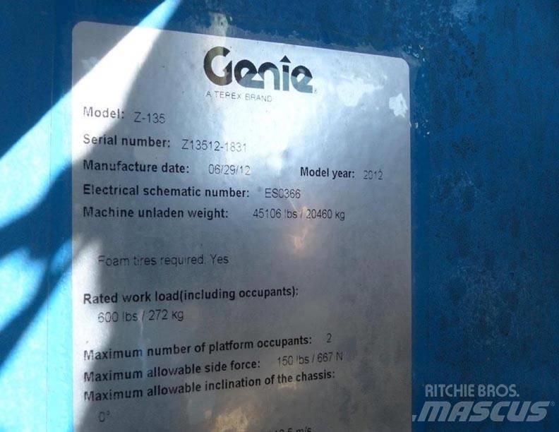 Genie Z135 Elevadores braços articulados
