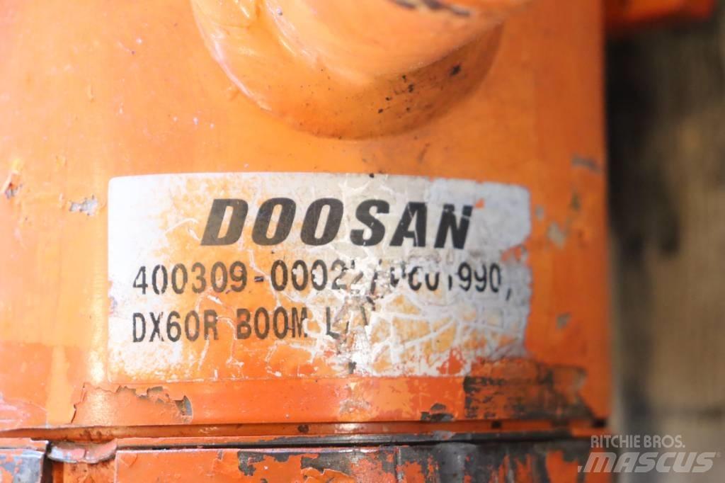 Doosan DX 60 R Mini Escavadoras <7t