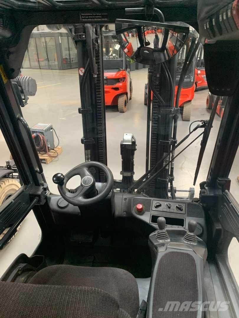 Linde E35L Empilhadores eléctricos