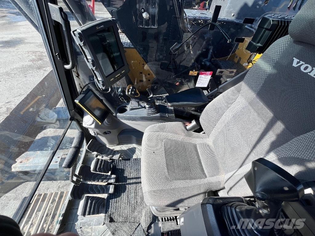 Volvo ECR 235 E Escavadoras de rastos