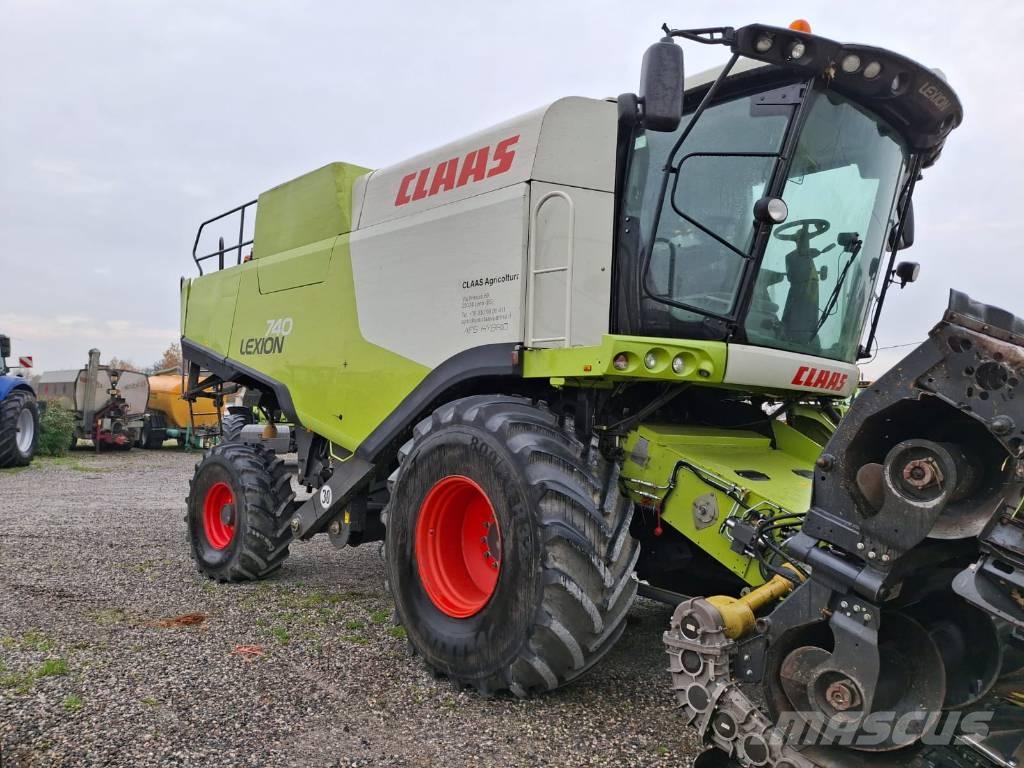 CLAAS Lexion 740 Ceifeiras debulhadoras