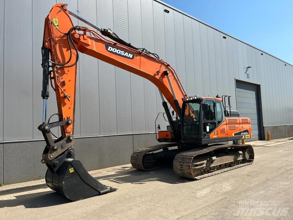 Doosan DX 300 LC-5 Escavadoras de rastos