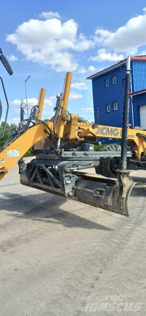 XCMG GR215A Motoniveladoras