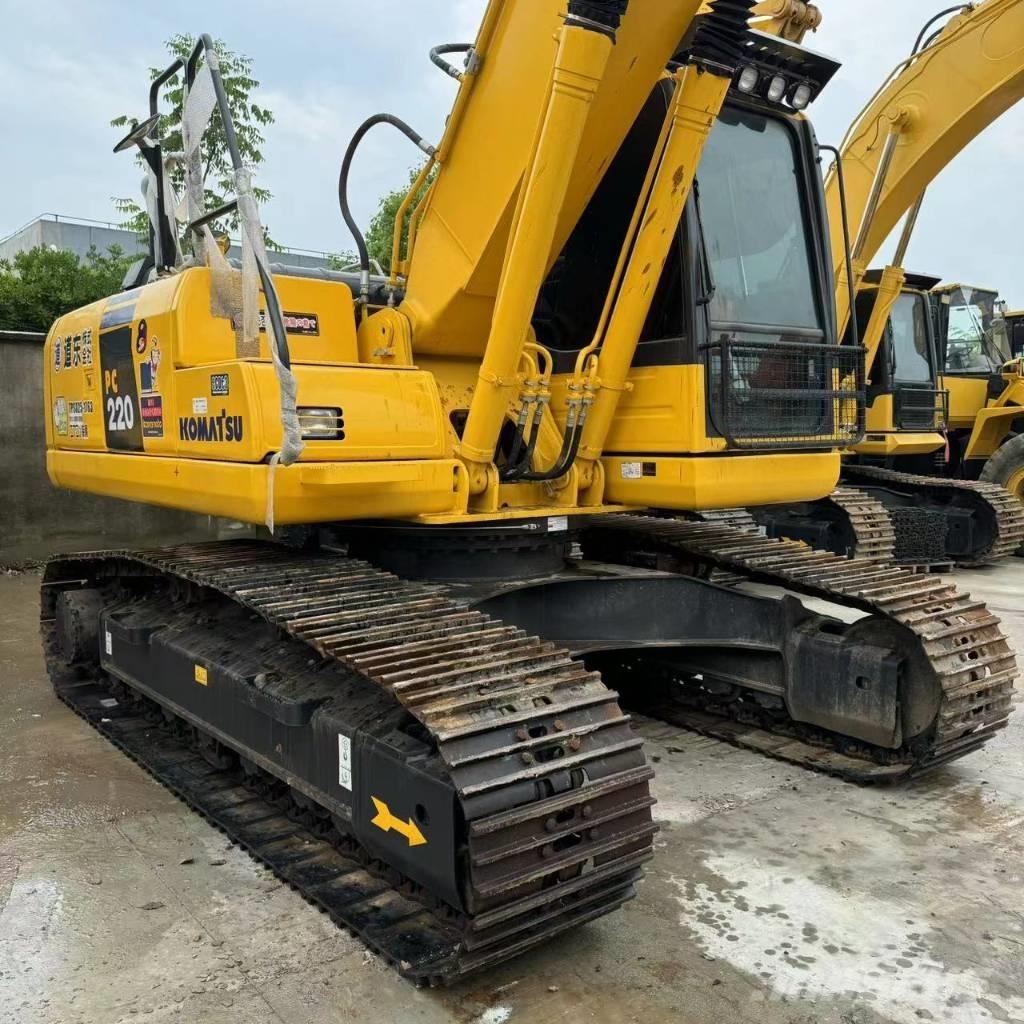 Komatsu PC 220-8 Escavadoras de rastos