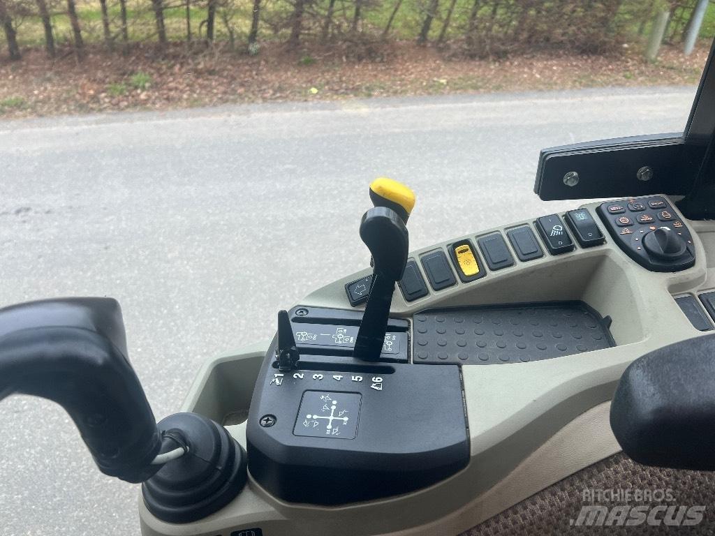 John Deere 3046 R Tractores compactos