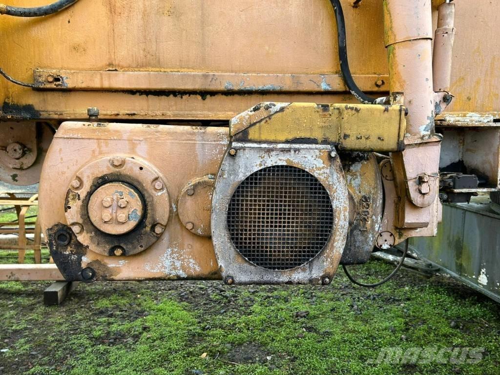 Liebherr 88 K Peças e equipamento de gruas