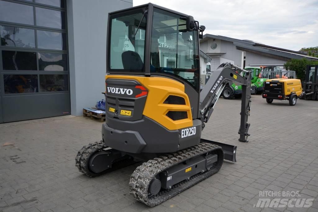 Volvo ECR 25 D Mini Escavadoras <7t