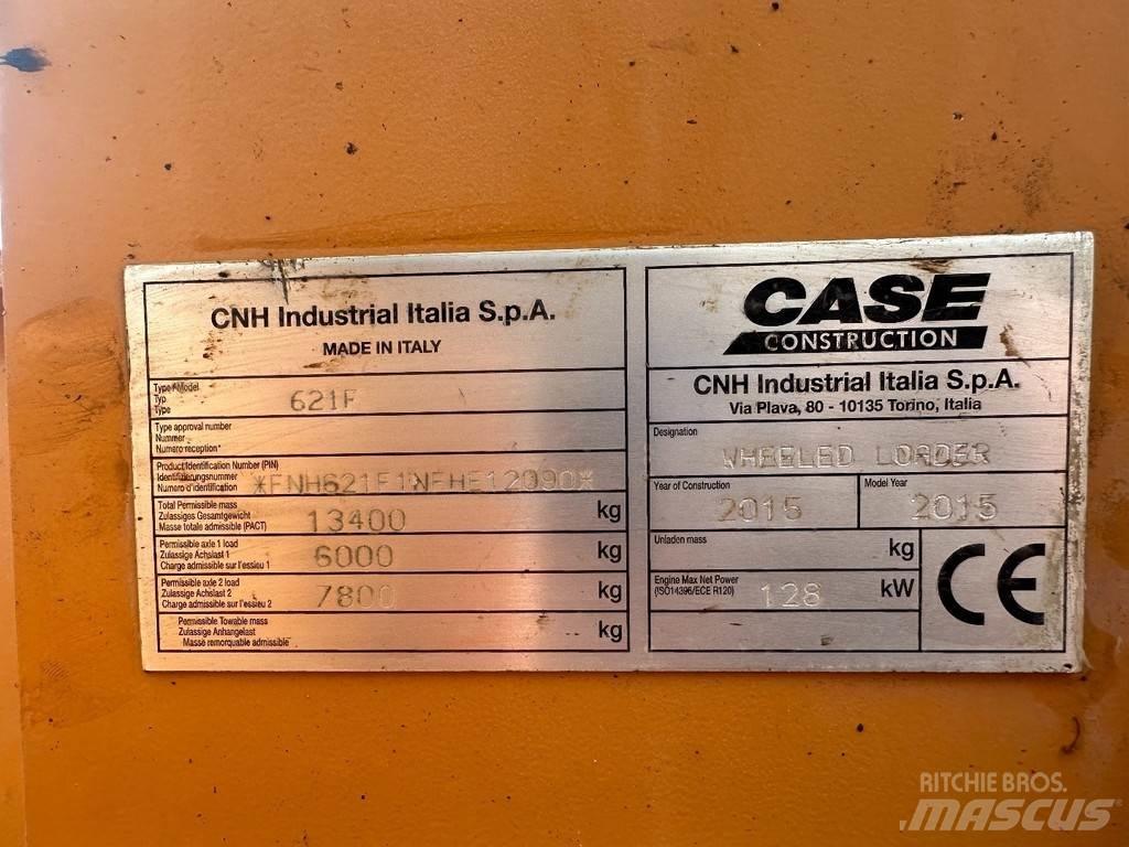 CASE 621 F Pás carregadoras de rodas