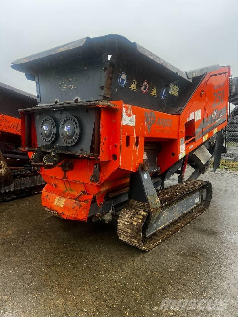 Arjes Impaktor 250 Construção - Outros
