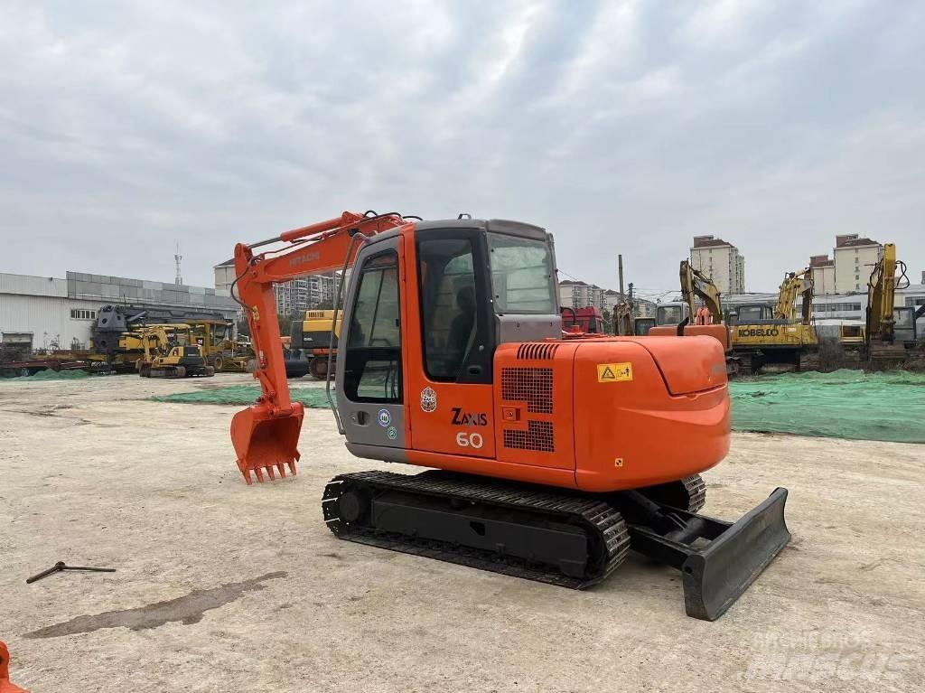 Hitachi ZX 60 Mini Escavadoras <7t