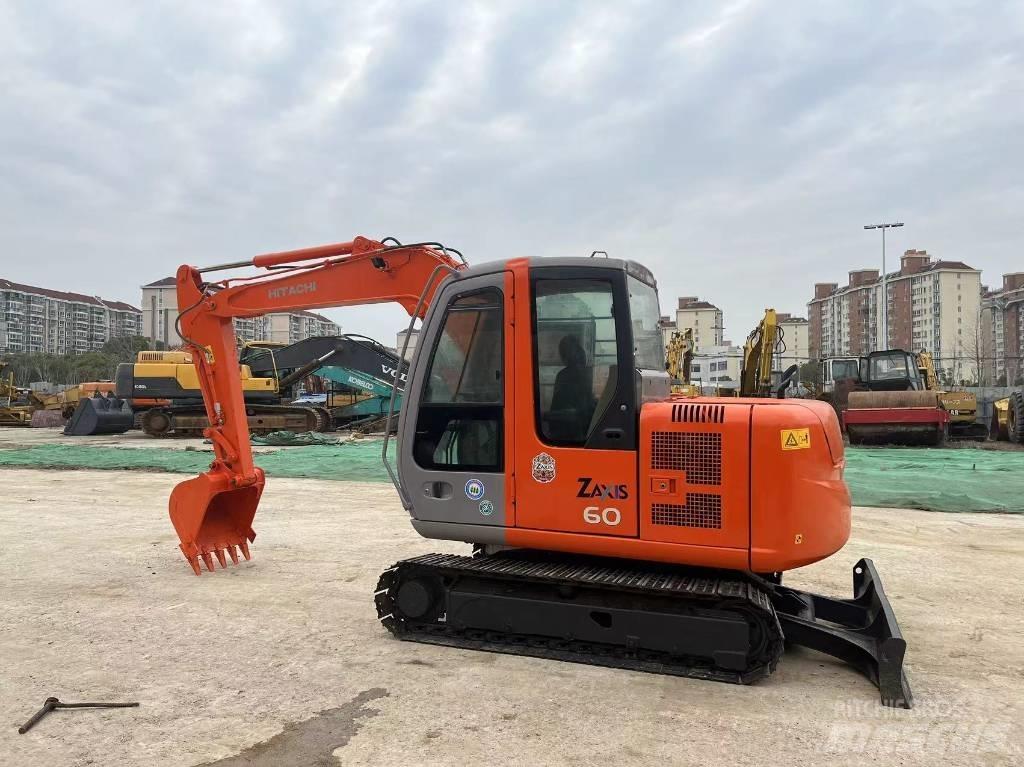 Hitachi ZX 60 Mini Escavadoras <7t