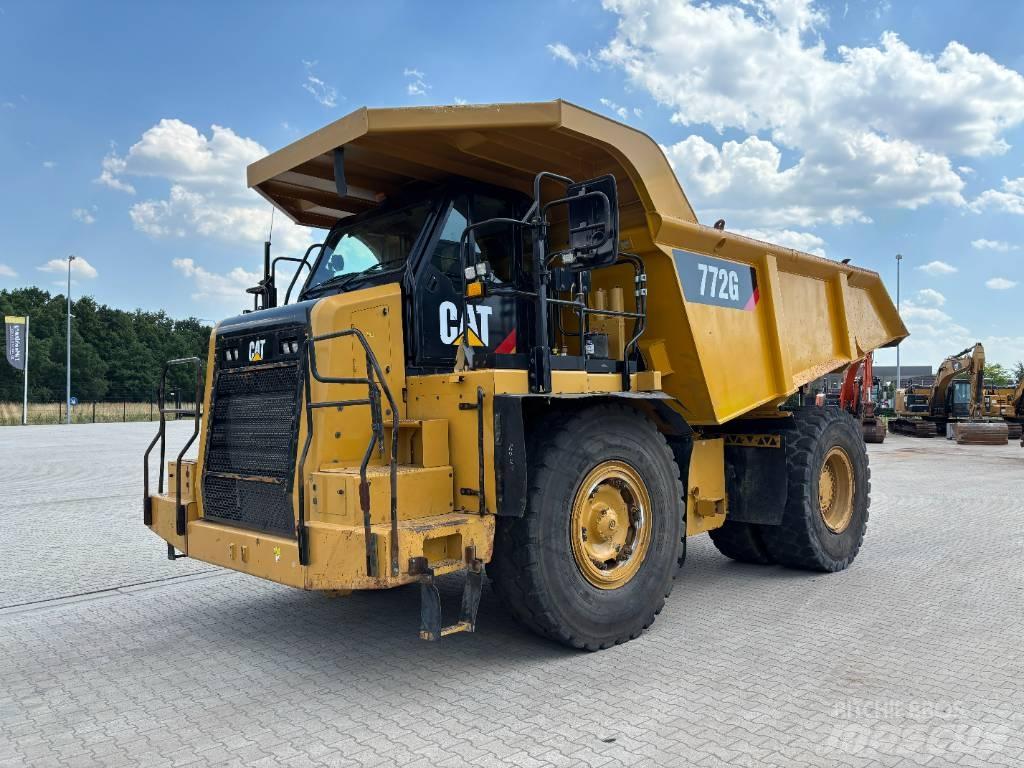 CAT 772G Camiőes dumper basculantes rígidos