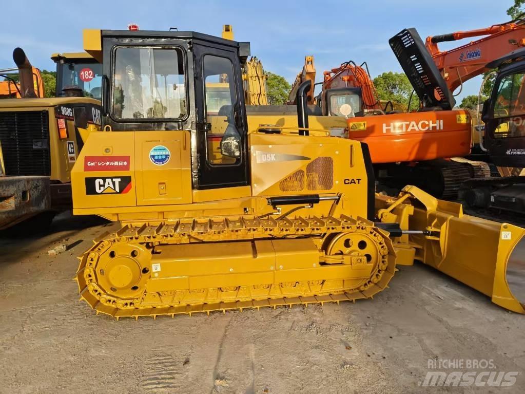 CAT D 5 K Dozers - Tratores rastos