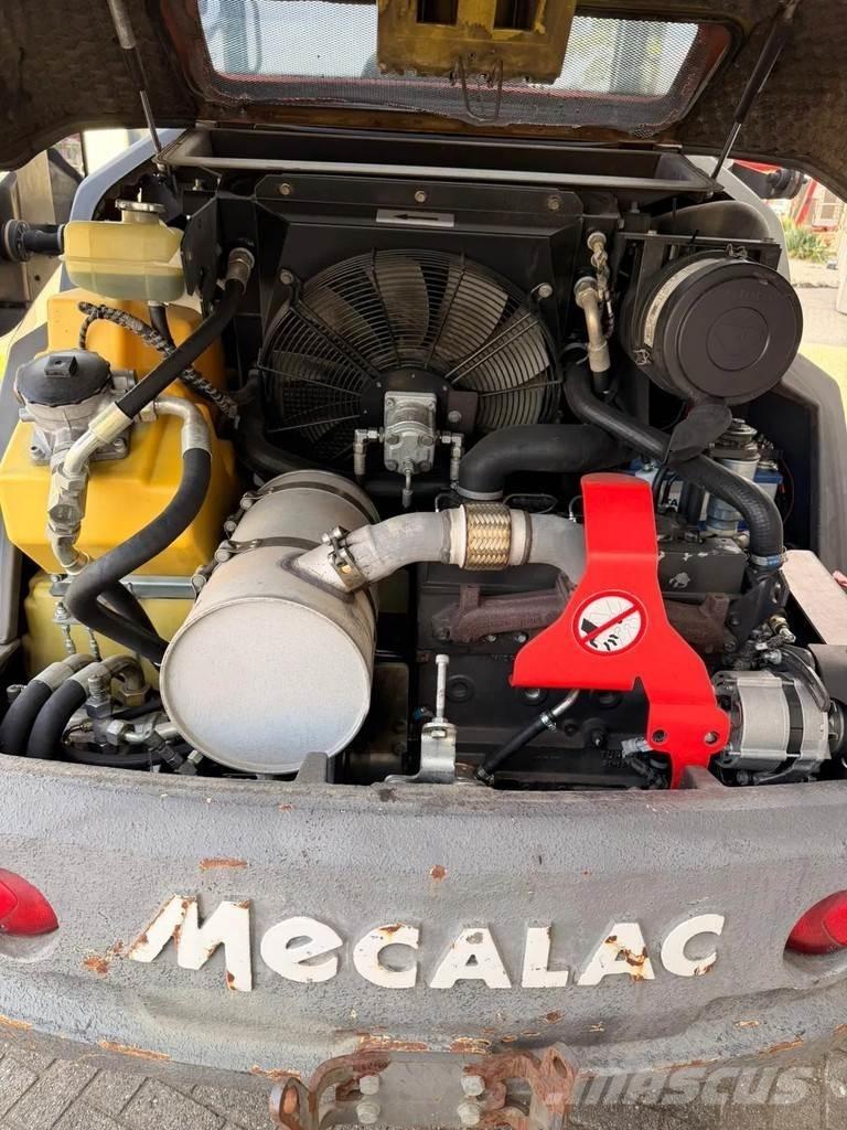 Mecalac AS700 Pás carregadoras de rodas