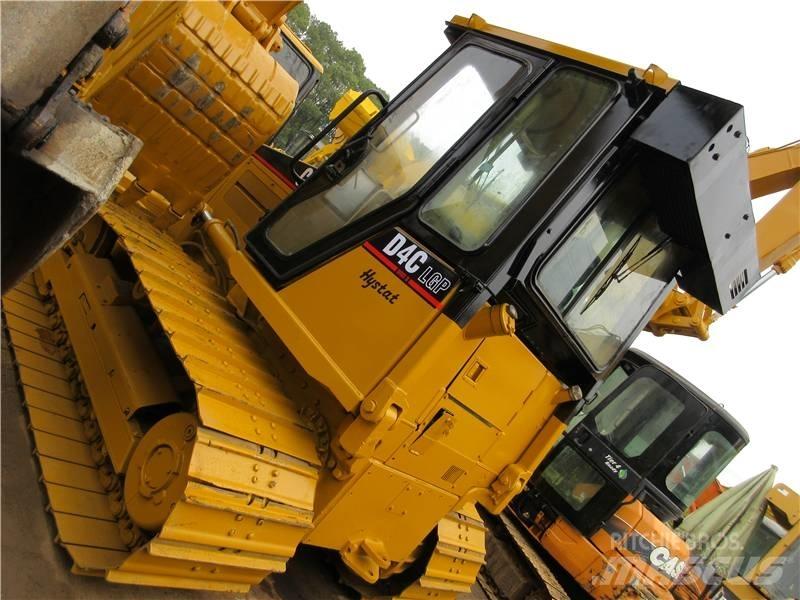 CAT D 4 C Dozers - Tratores rastos