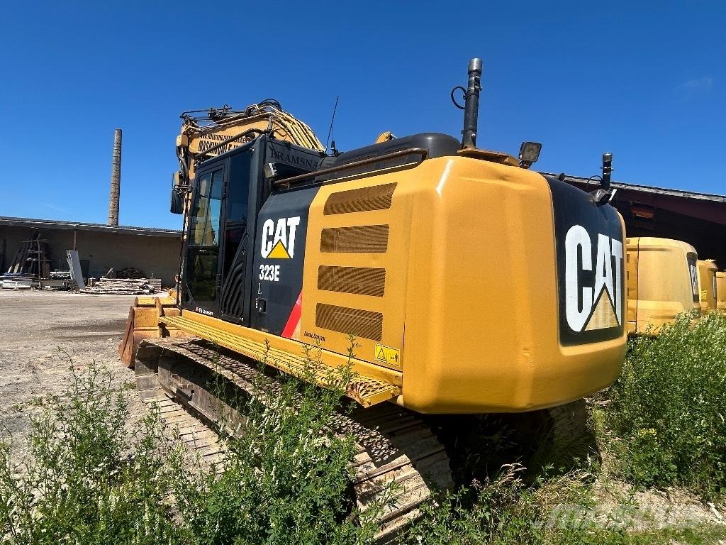 CAT 323 EL Escavadoras de rastos
