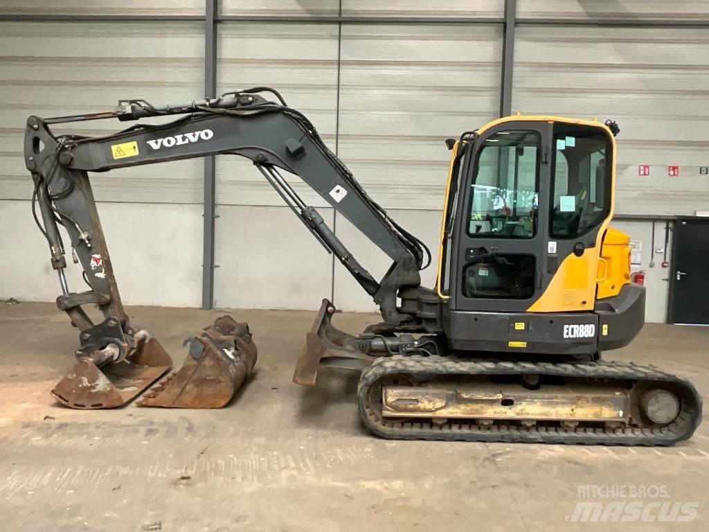 Volvo ECR 88 D Escavadoras Midi 7t - 12t