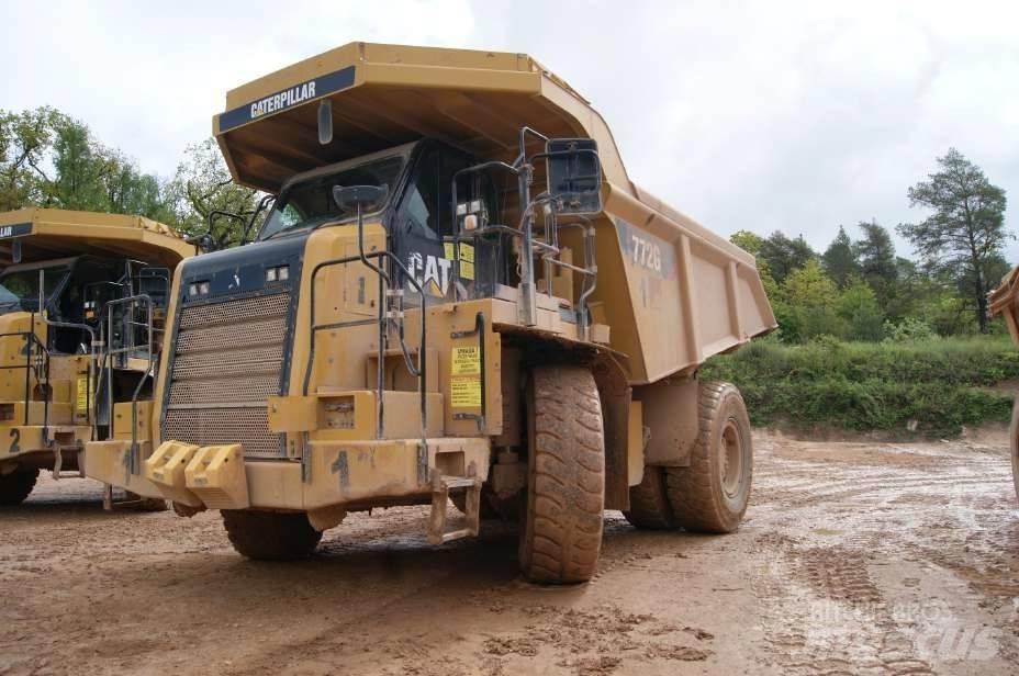 CAT 772G Camiőes dumper basculantes rígidos