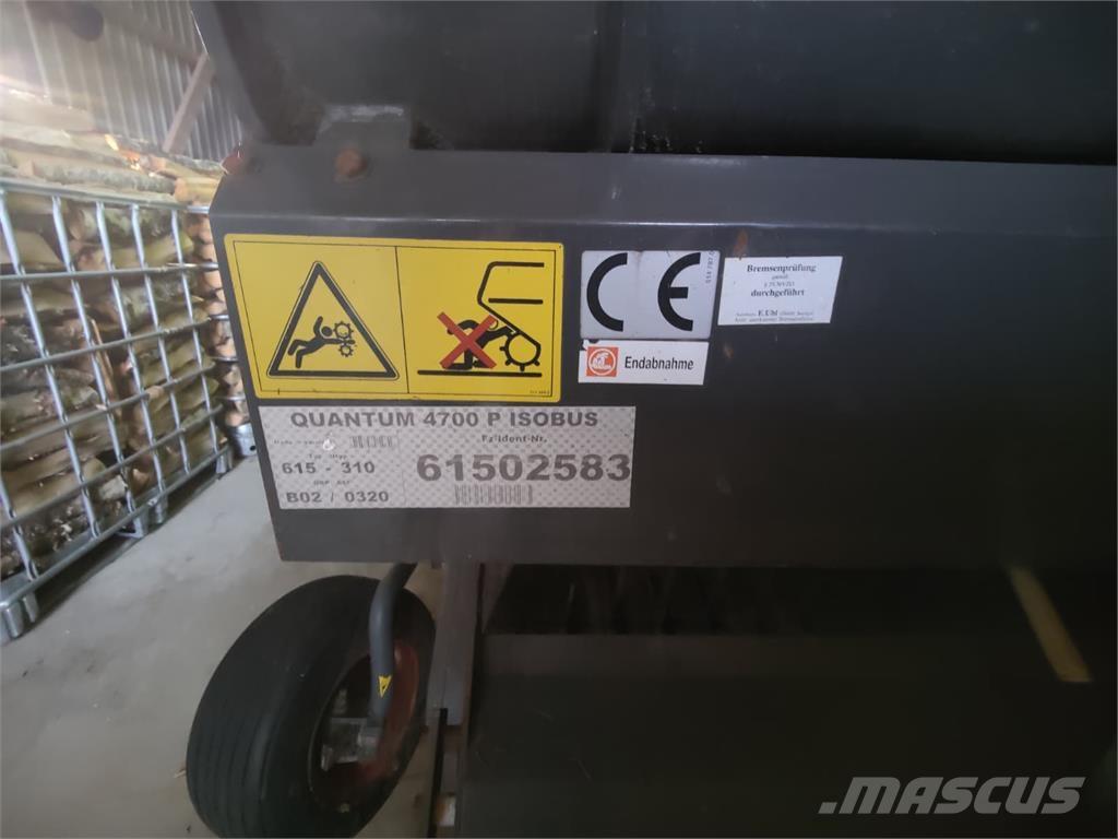 CLAAS Quantum 4700 Atrelados auto-carregadores