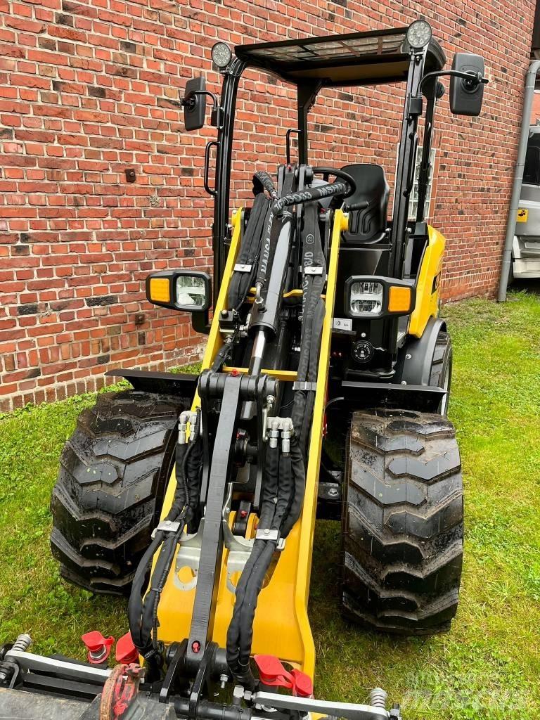 Gehl AL 330 Pás carregadoras de rodas