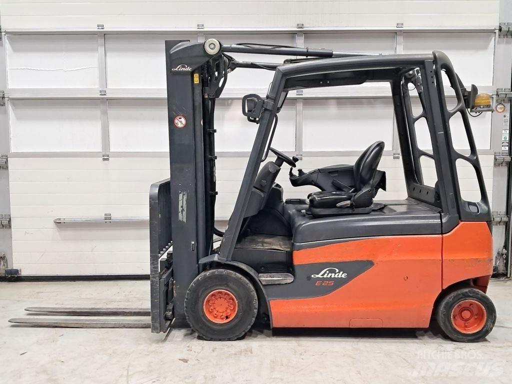 Linde E25L-01 Empilhadores eléctricos