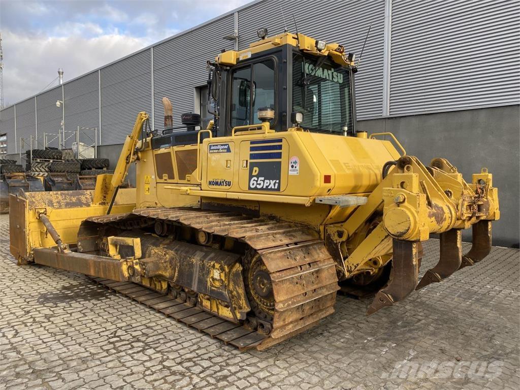 Komatsu D65PXI-18 Dozers - Tratores rastos