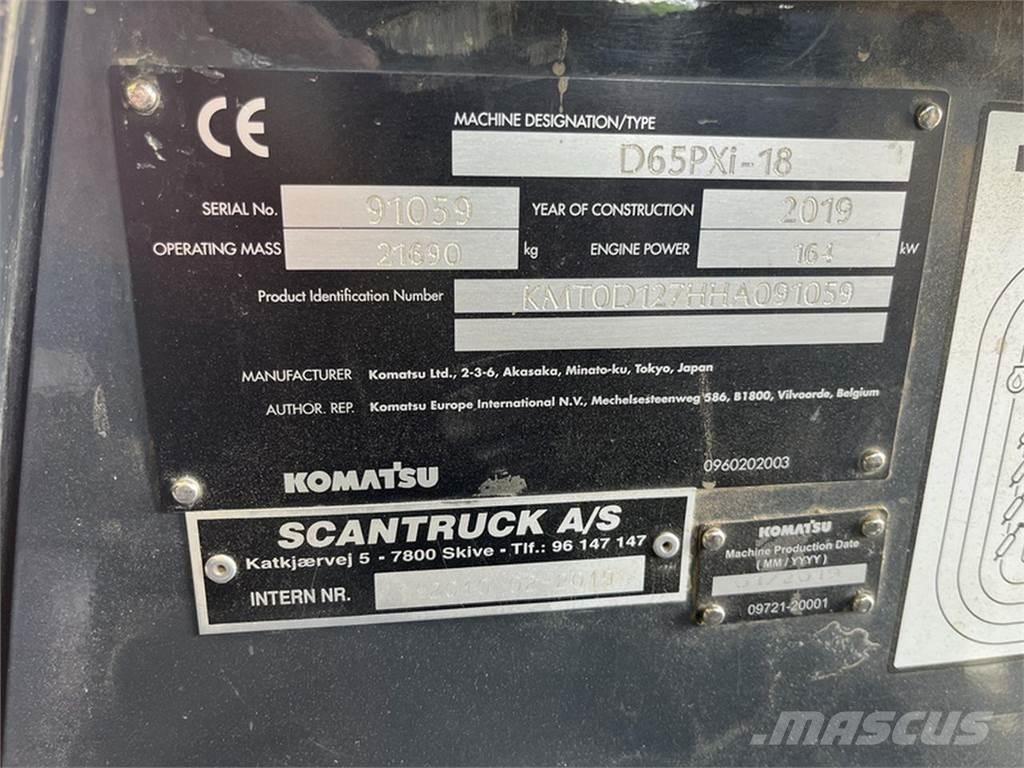 Komatsu D65PXI-18 Dozers - Tratores rastos