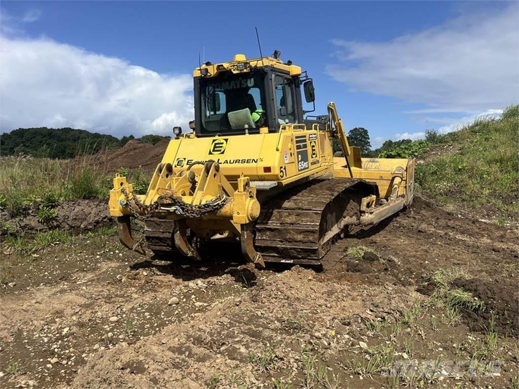 Komatsu D65PXI-18 Dozers - Tratores rastos