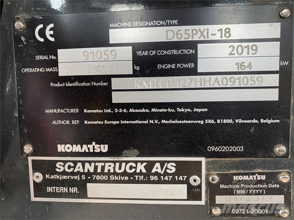 Komatsu D65PXI-18 Dozers - Tratores rastos