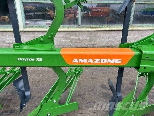 Amazone CAYROS XS Charruas reversíveis