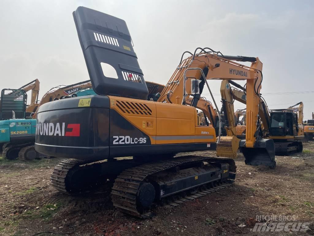 Hyundai 220-9S Escavadoras de rastos