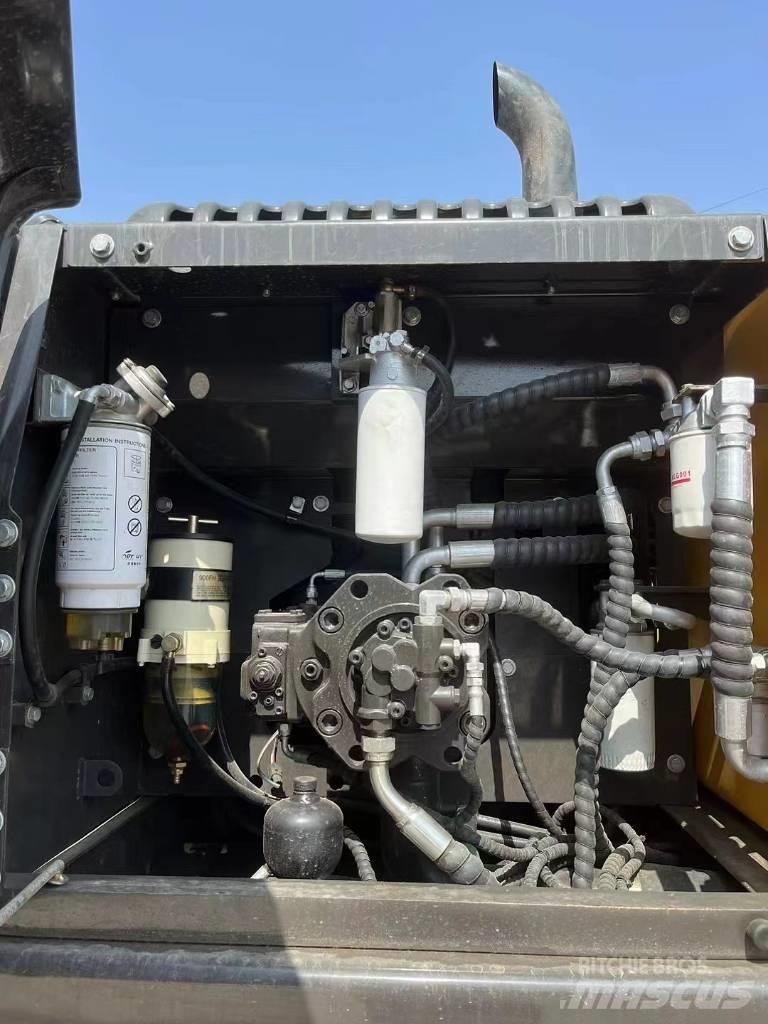 Volvo EC 240 Escavadoras de rastos