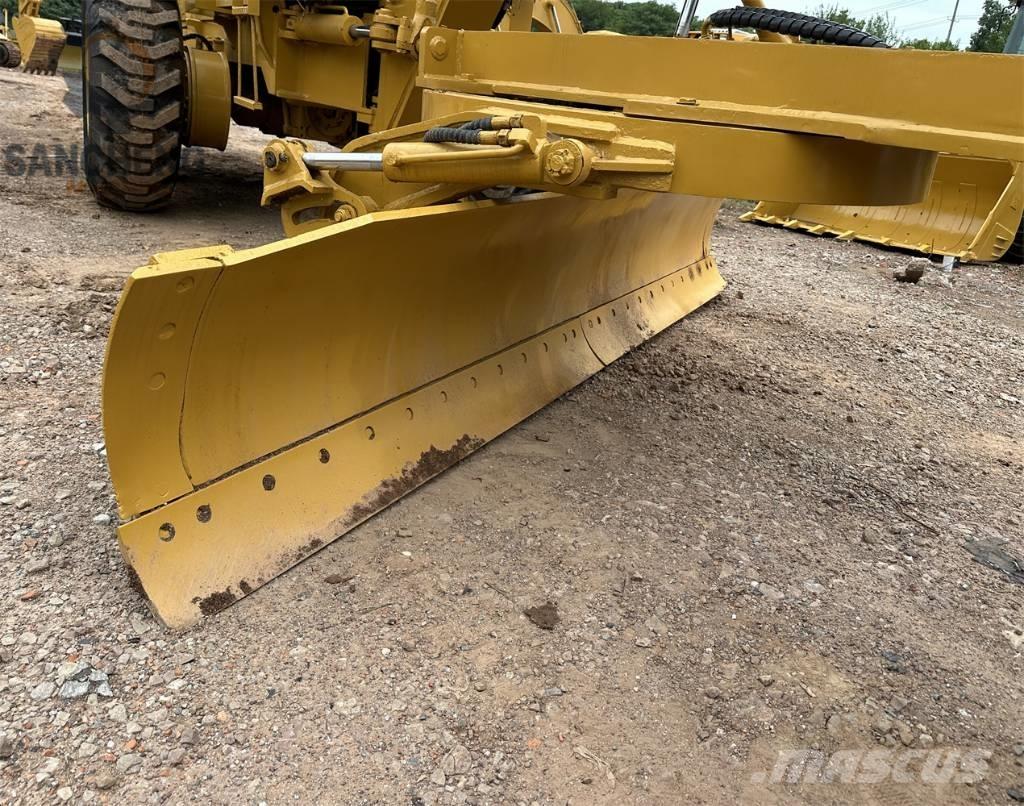 CAT 12 G Motoniveladoras