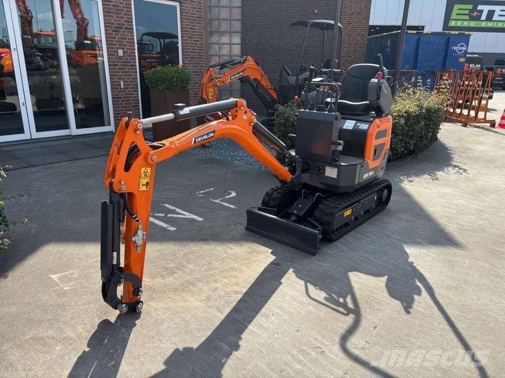 Develon DX10Z-7 Mini Escavadoras <7t