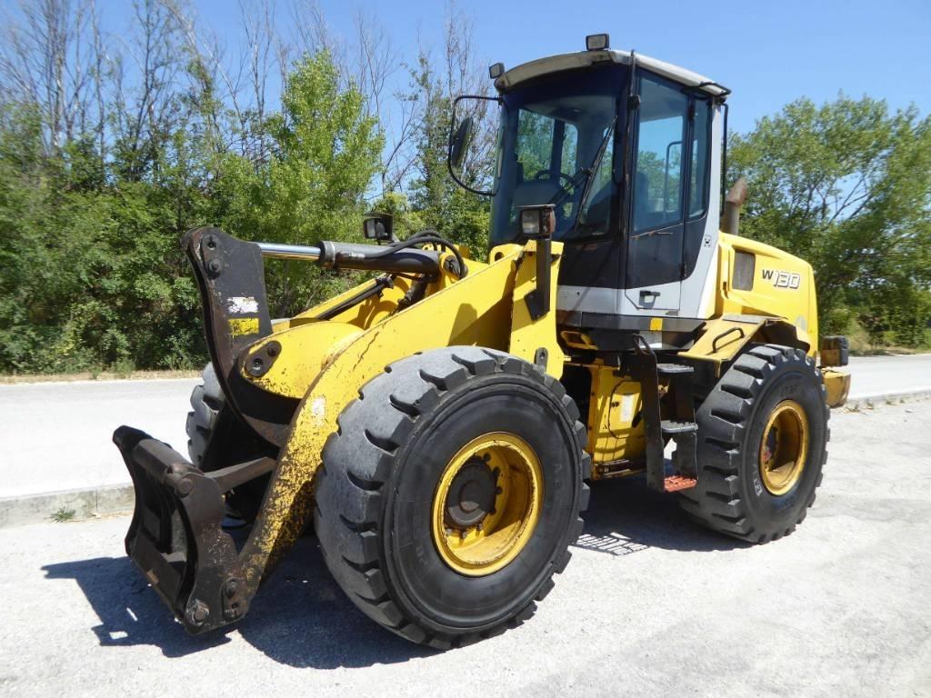 New Holland W130 Pás carregadoras de rodas