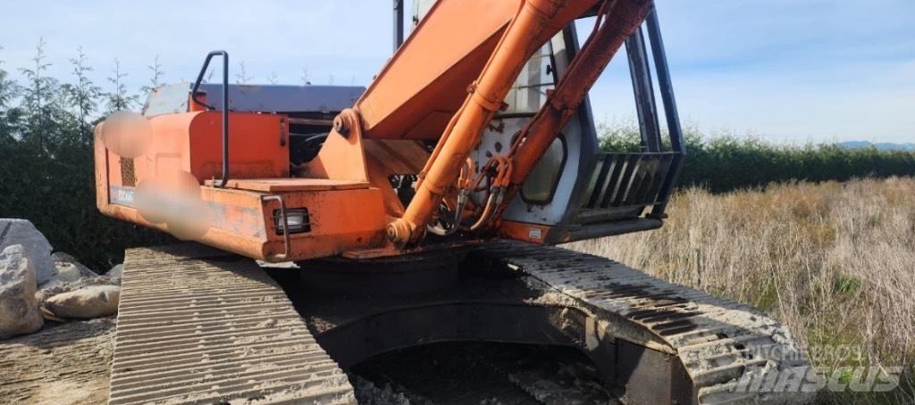 Hitachi EX 200 LC Escavadoras de rastos