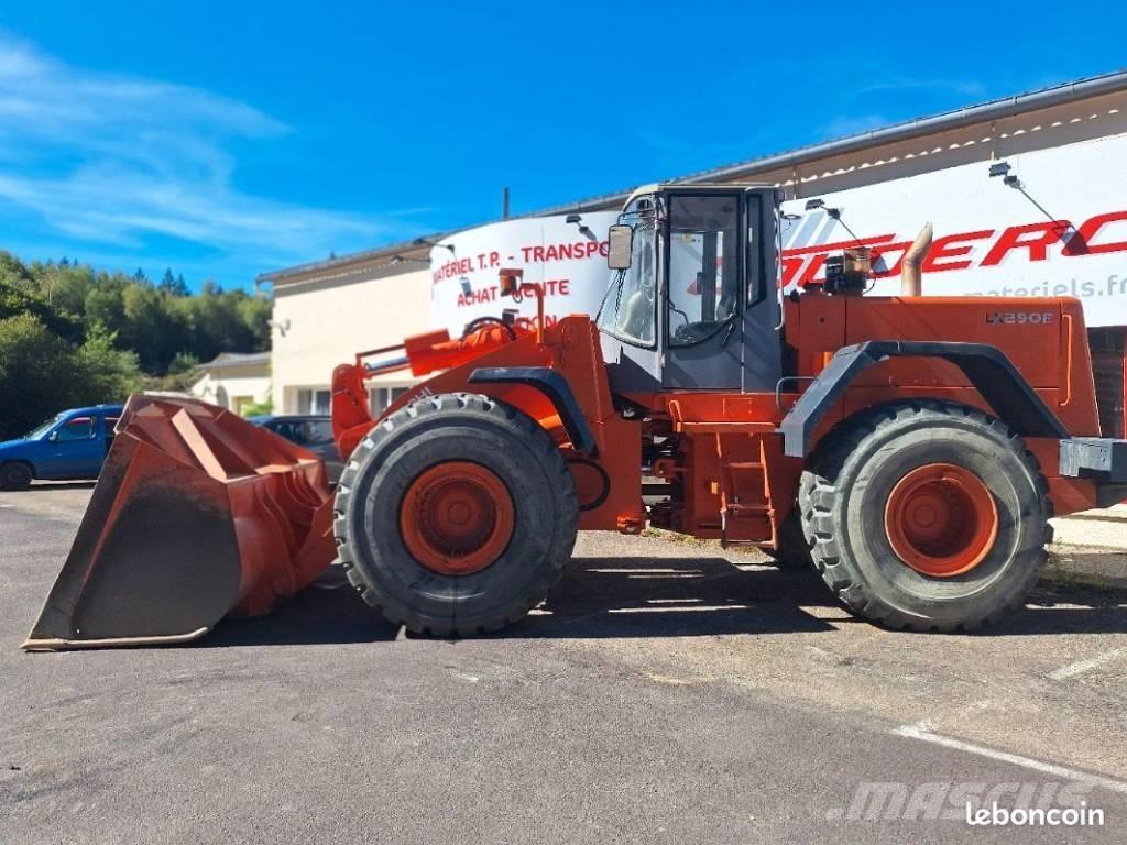 Hitachi LX 290 E Pás carregadoras de rodas