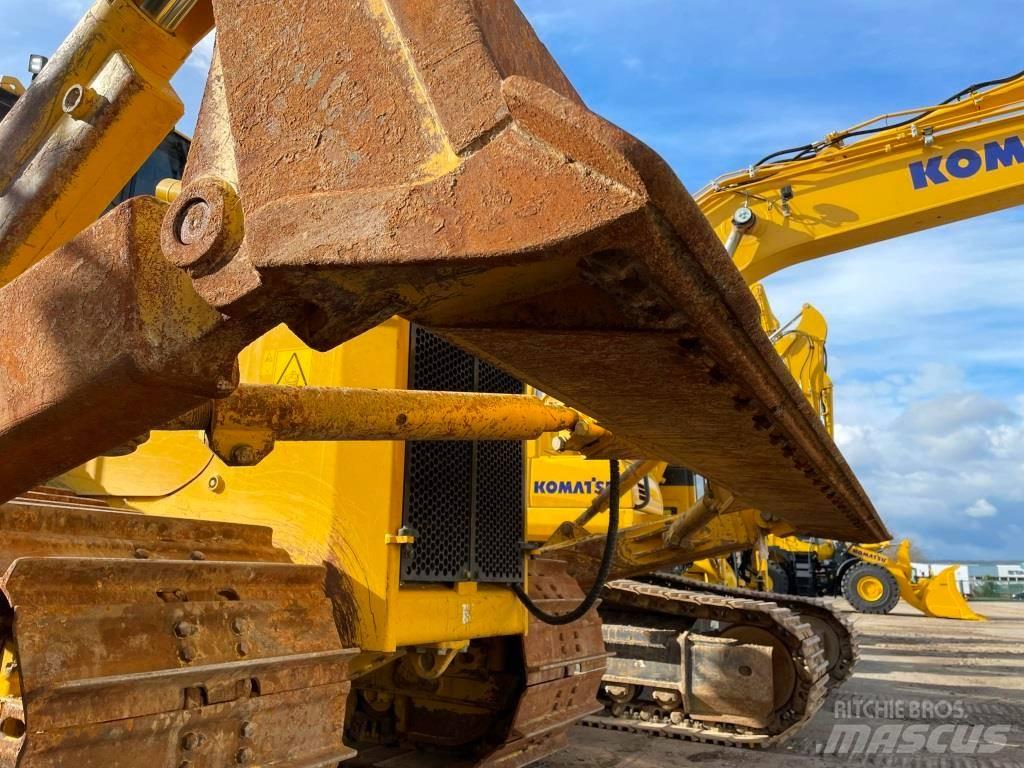 Komatsu D65PX-18E0 Dozers - Tratores rastos