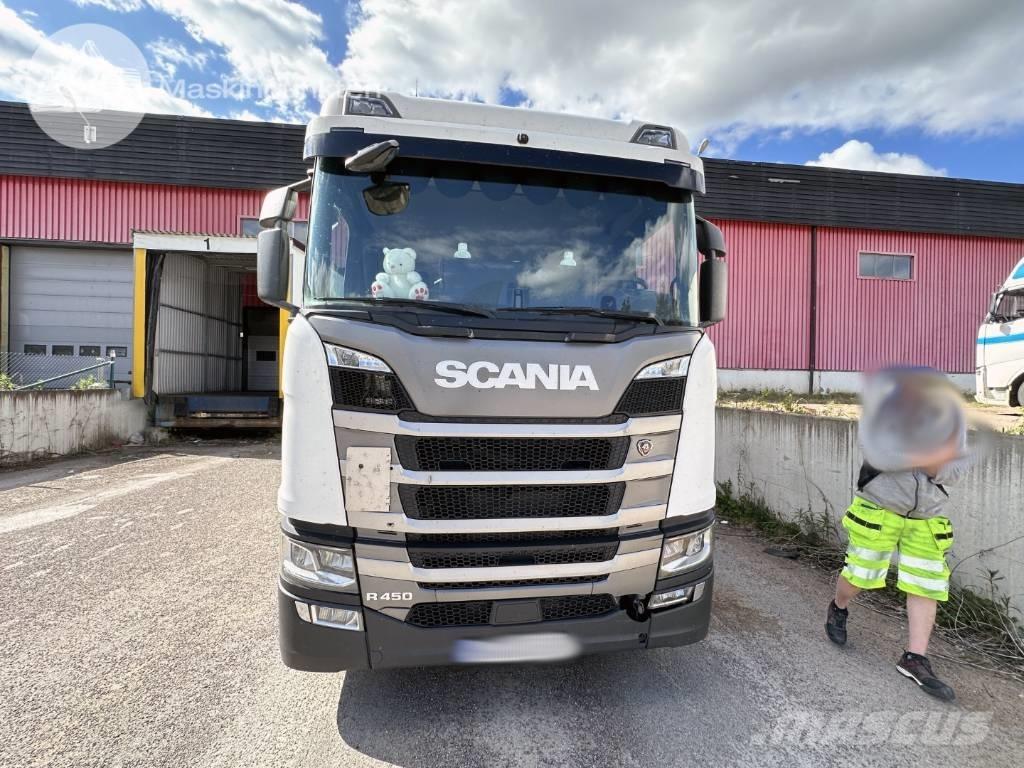 Scania R 450 Camiões de caixa fechada