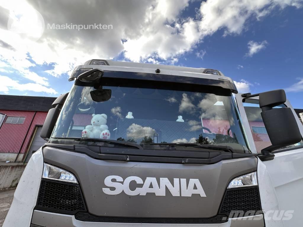 Scania R 450 Camiões de caixa fechada