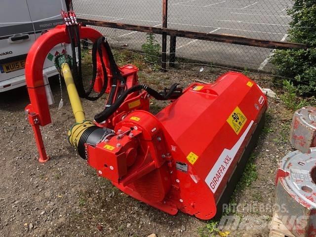 Maschio Giraffa XXL Gadanheiras e cortadores de folhas para pastos