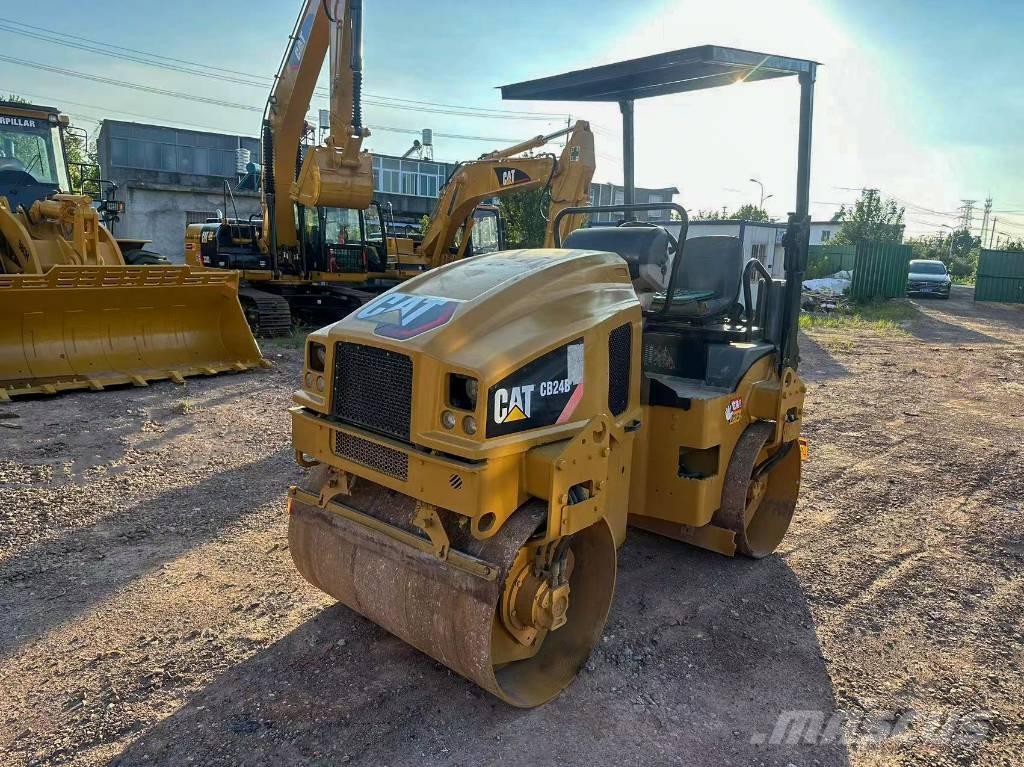 CAT CB 24 B Cilindros Compactadores tandem